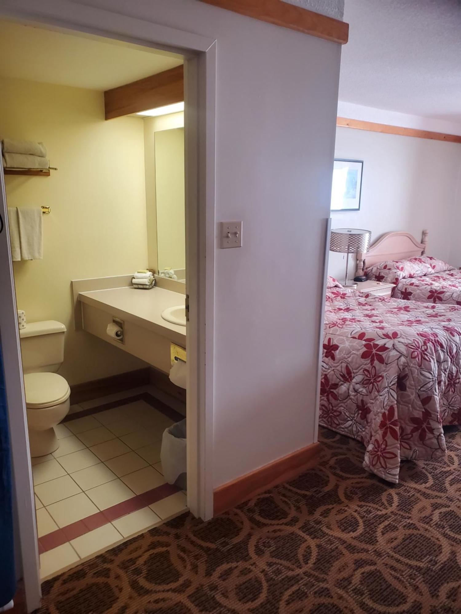 Hotel Granite Town