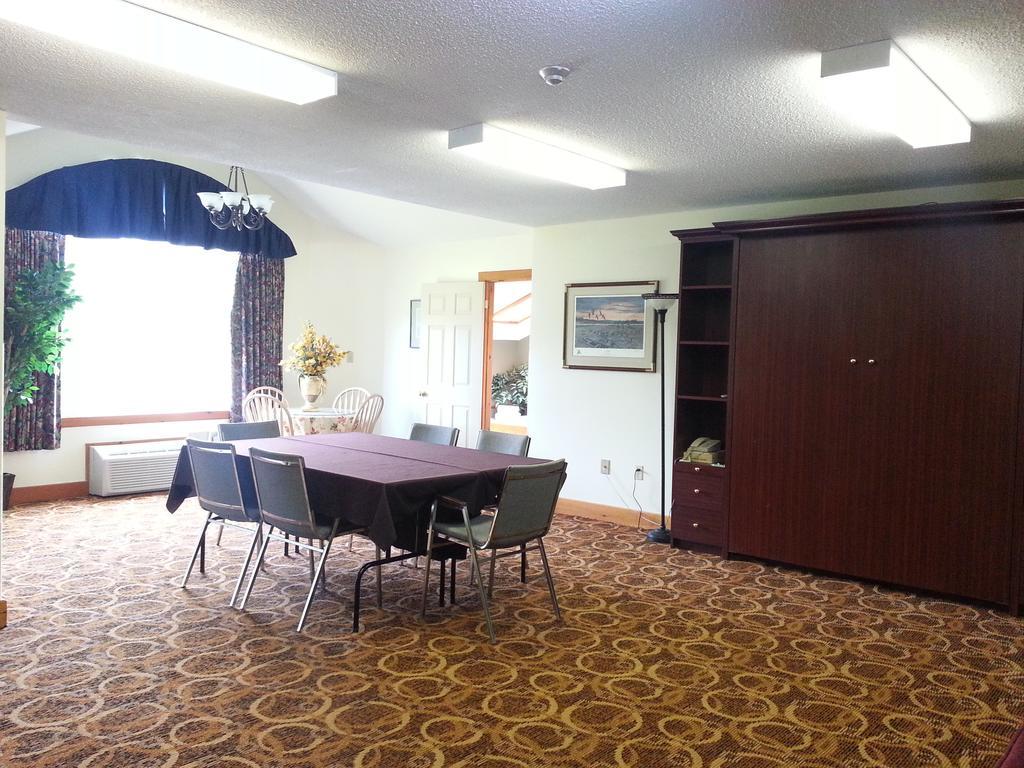 Hotel Granite Town